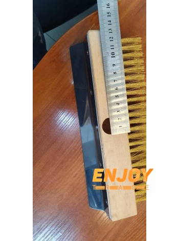 Щітка для чищення печі Berg